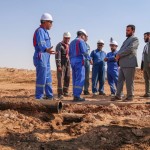 ملفات فساد تحت الرقابة.. جولة ميدانية لرئيس الهيئة تكشف تجاوزات جسيمة وتكف يد 9 مسؤولين في حقول دير الزور