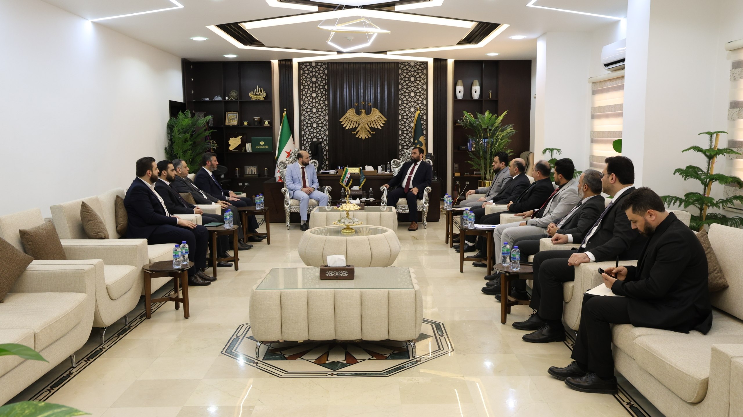 رئيس الهيئة المركزية للرقابة والتفتيش يستقبل وزير الطاقة