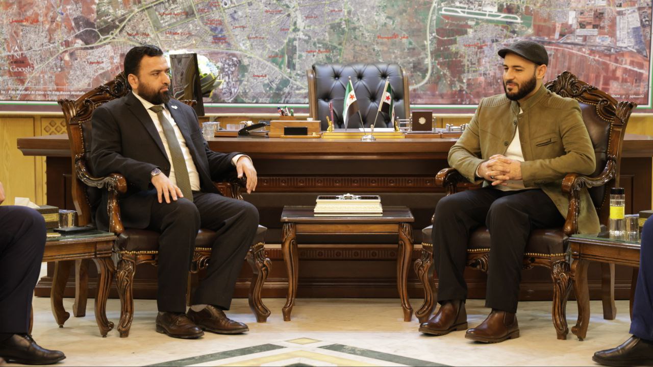 رئيس الهيئة المركزية للرقابة والتفتيش يعقد لقاءً مع محافظ حلب لتعزيز التعاون في العمل الرقابي.