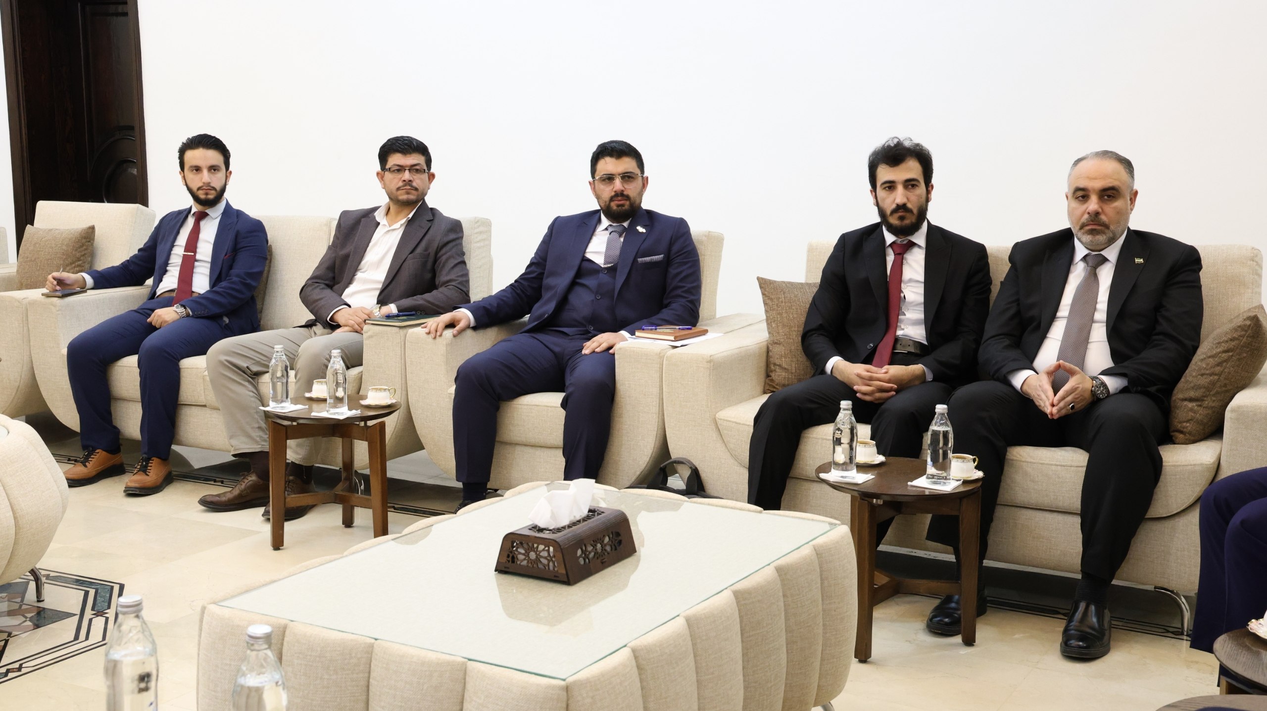 الهيئة المركزية تبحث مع وزارة الإعلام سبل تعزيز التعاون المشترك