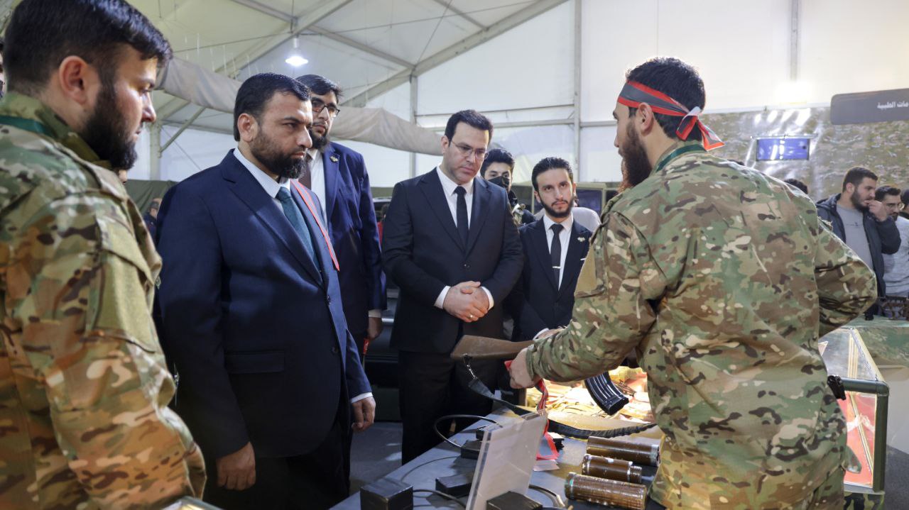 زيارة إلى المعرض العسكري للثورة السورية في مدينة المعارض بدمشق