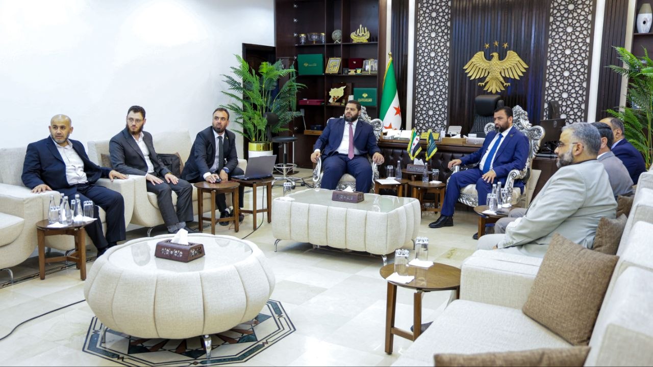 تعزيز التنسيق الرقابي ومناقشة الملفات الخدمية والعقارية في ريف دمشق